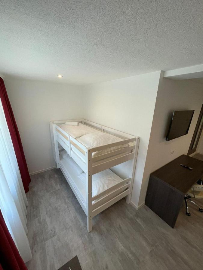Hotel Wiesental Naehe Friedrichshafen เมคเคนบอยเริน ภายนอก รูปภาพ