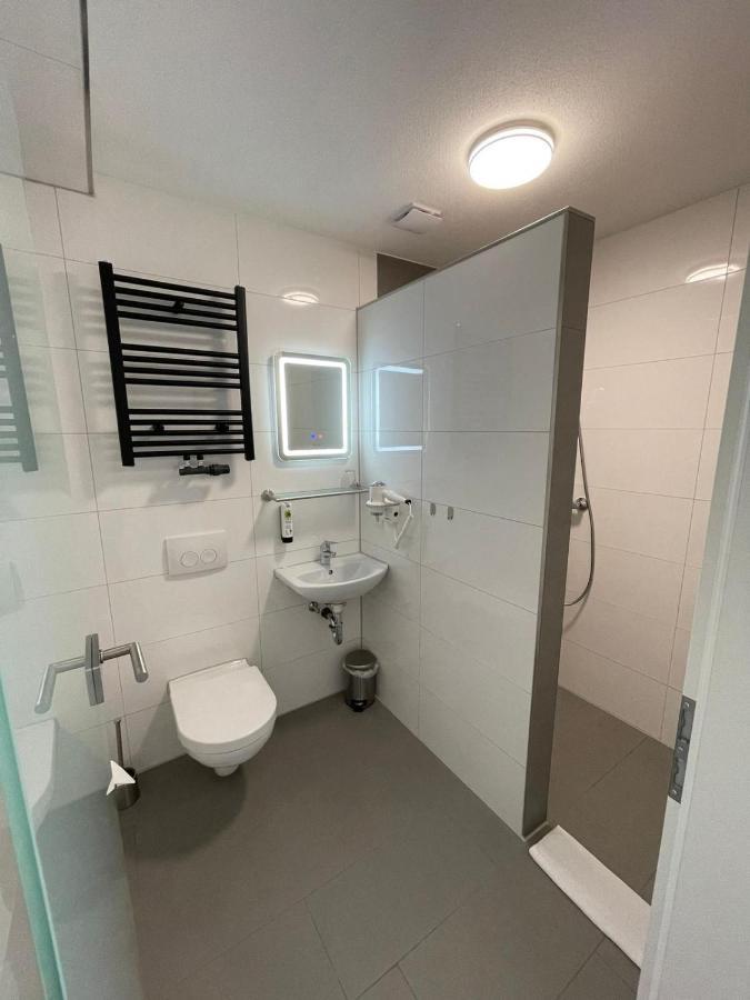 Hotel Wiesental Naehe Friedrichshafen เมคเคนบอยเริน ภายนอก รูปภาพ