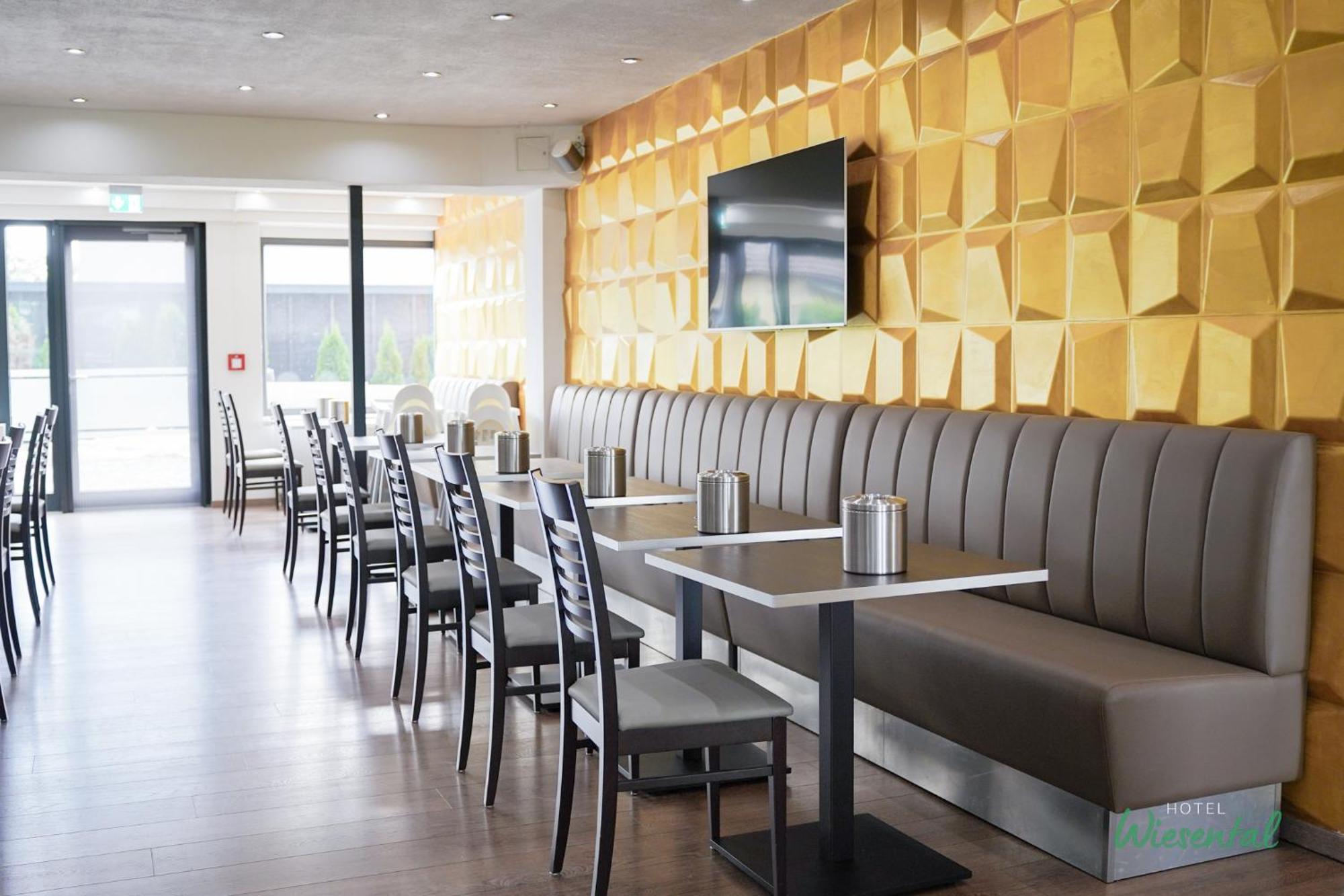 Hotel Wiesental Naehe Friedrichshafen เมคเคนบอยเริน ภายนอก รูปภาพ